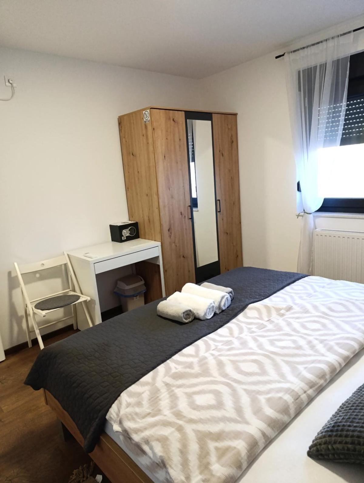 Kraljeva Hiza - Apartmani I Sobe Kralj Sveti Martin Na Muri Quarto foto